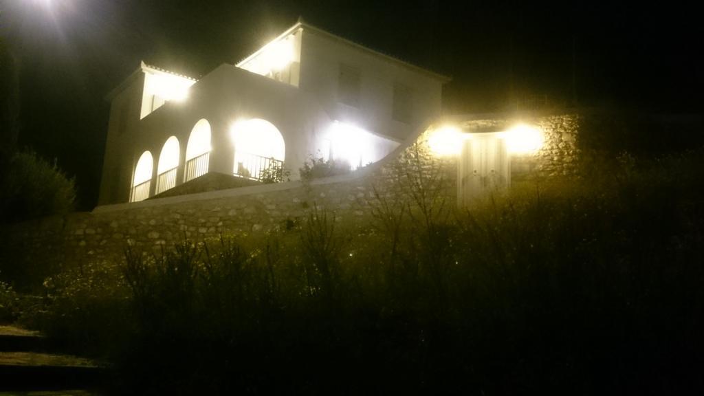Villa Ada Ídra Kültér fotó
